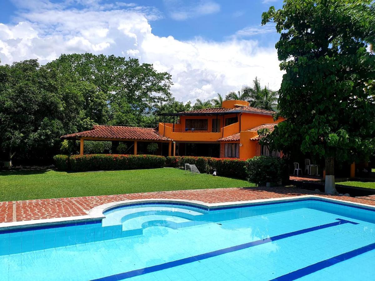 Finca Hacienda El Castillo Santa Fe De Antioquia Exterior photo